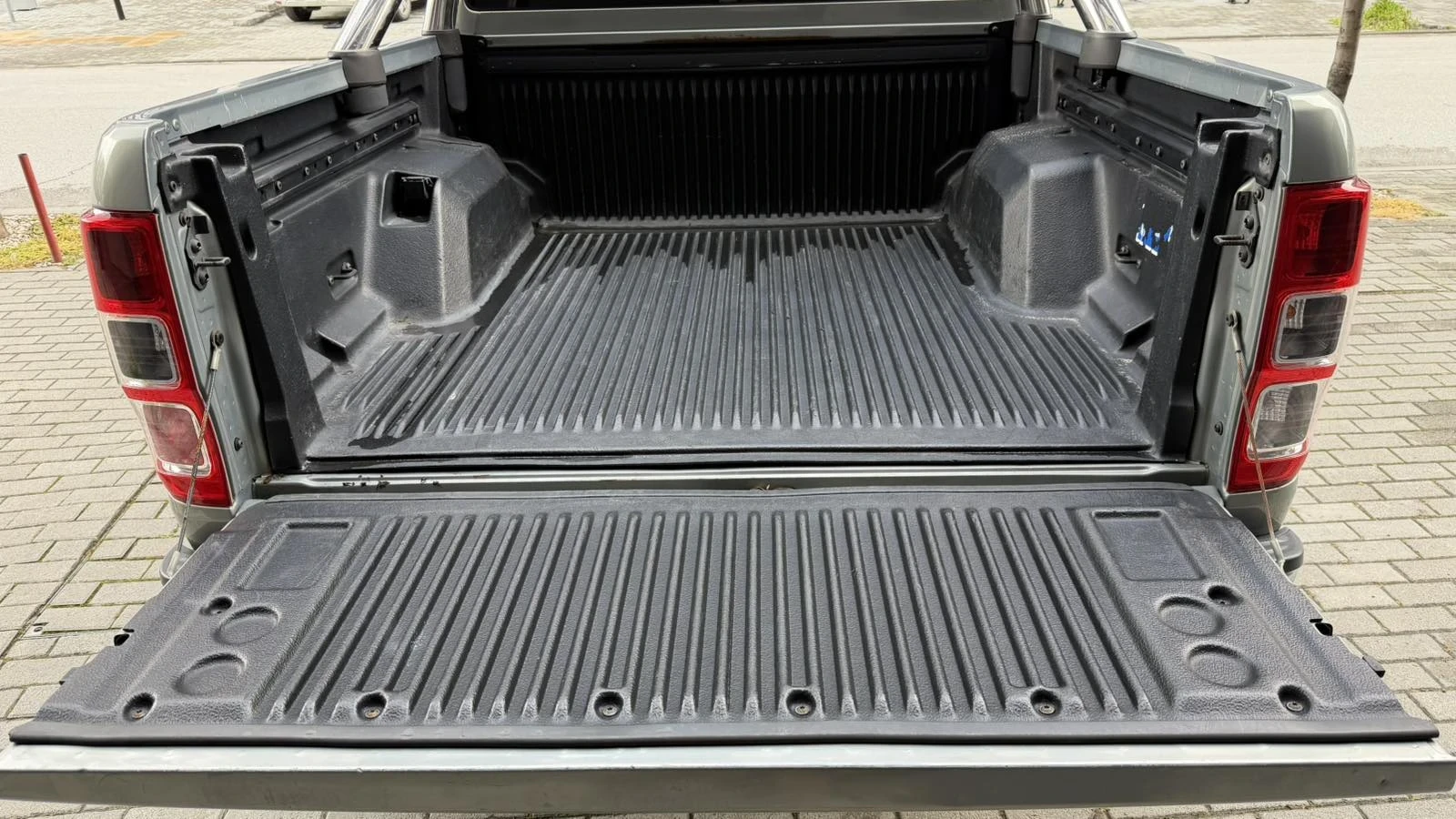 Ford Ranger 2.2 automatic , снимка 10 - Автомобили и джипове - 55561432