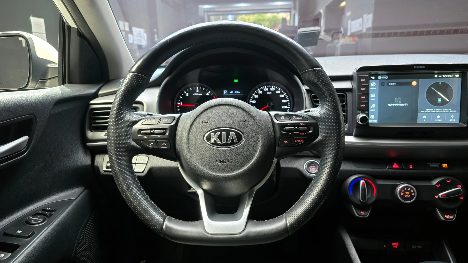 Kia Stonic 1.6 Trendy autoprime.bg, снимка 13 - Автомобили и джипове - 55740839