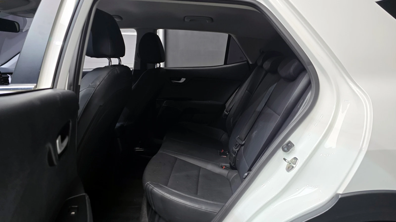 Kia Stonic 1.6 Trendy autoprime.bg, снимка 16 - Автомобили и джипове - 55740839