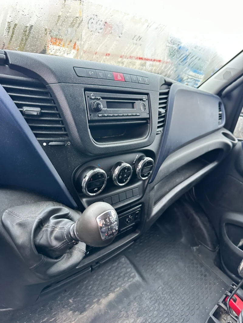 Iveco Daily 70C 18  С кран   3.0   6+ 1, снимка 7 - Бусове и автобуси - 53179890