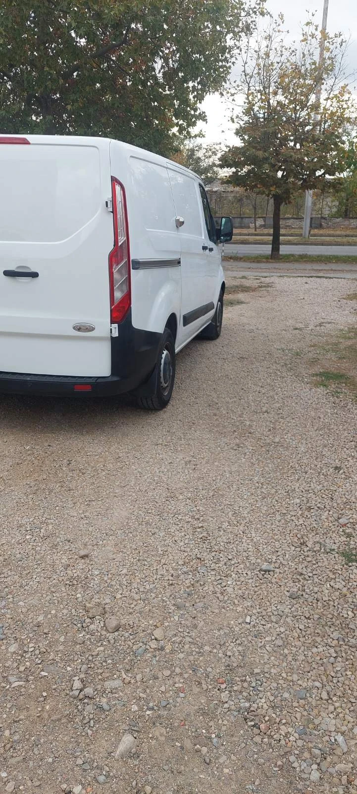 Ford Transit Custom 2.2 tdci клима, снимка 5 - Бусове и автобуси - 56584627