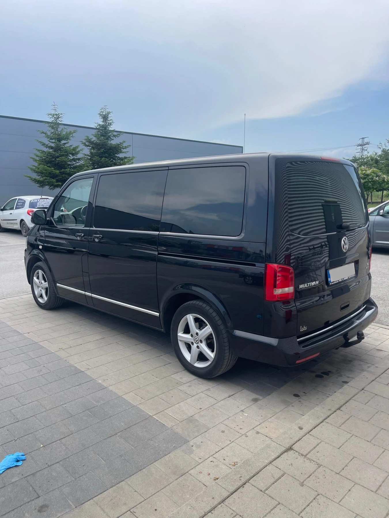 VW Multivan 2.0 TDi 180 - изображение 3