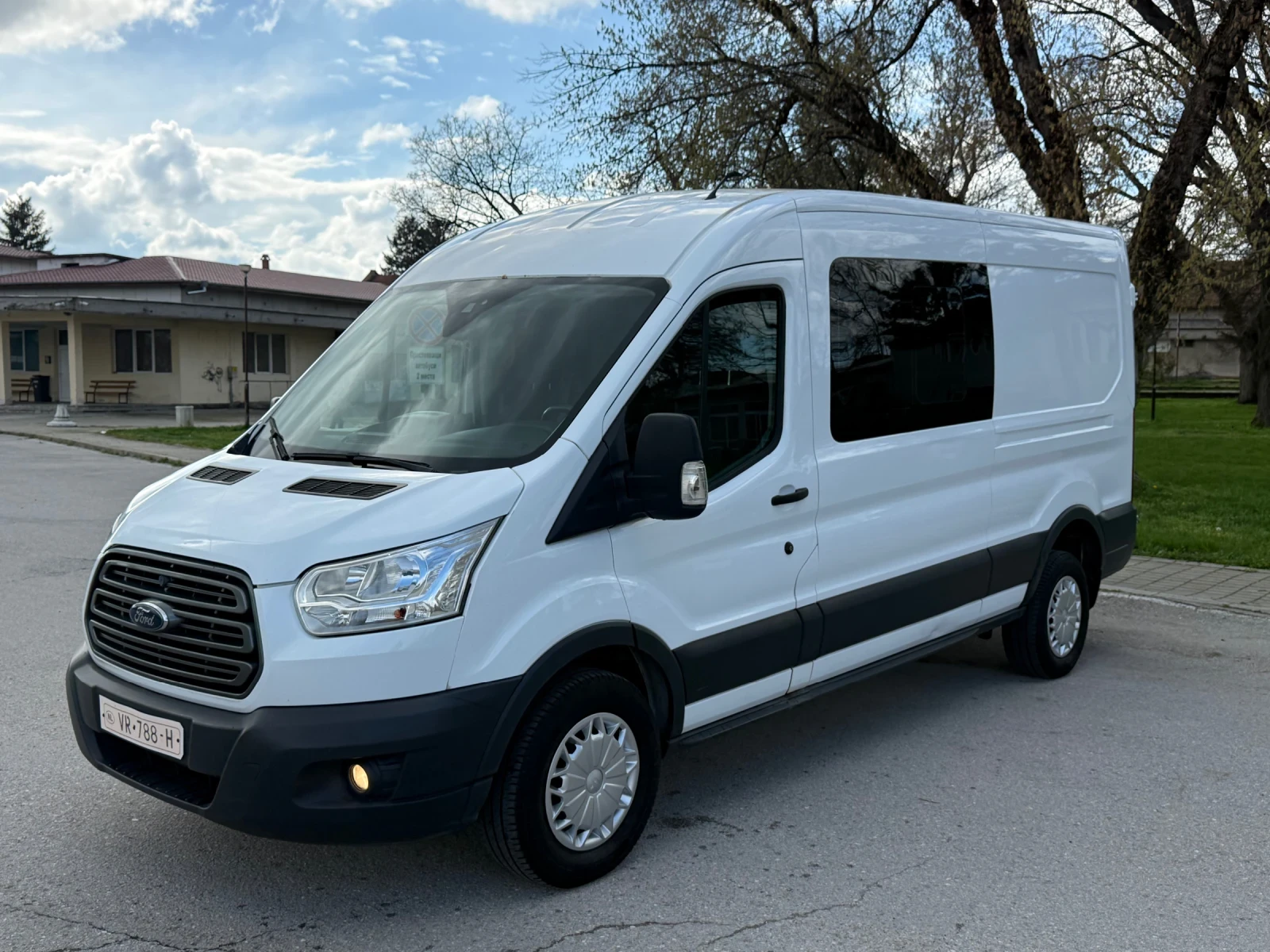 Ford Transit 2.2TDCI L3H2 7места! | Auto.bg — изображение 1
