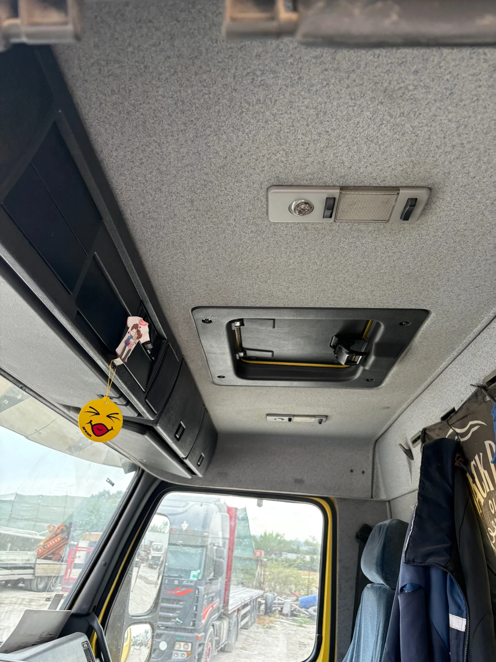 Volvo Fh 12 PALFINGER 35000F КРАН 23 МЕТРА !!!, снимка 17 - Камиони - 55816784
