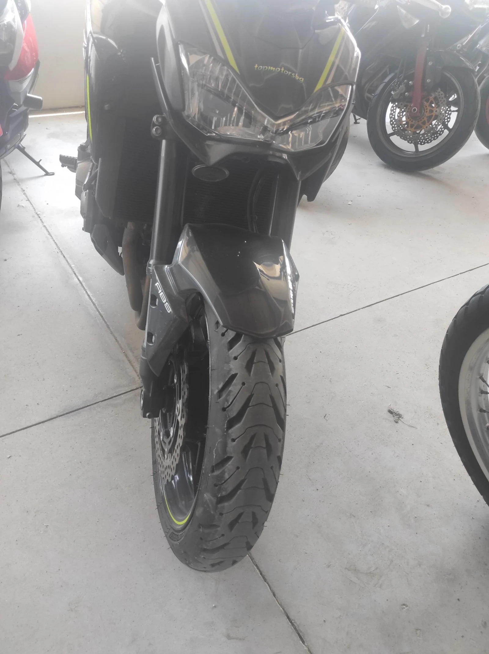 Kawasaki 900 Нейкед, снимка 3 - Мотоциклети и мототехника - 56246338