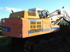 Багер FIAT Hitachi FH200, снимка 1