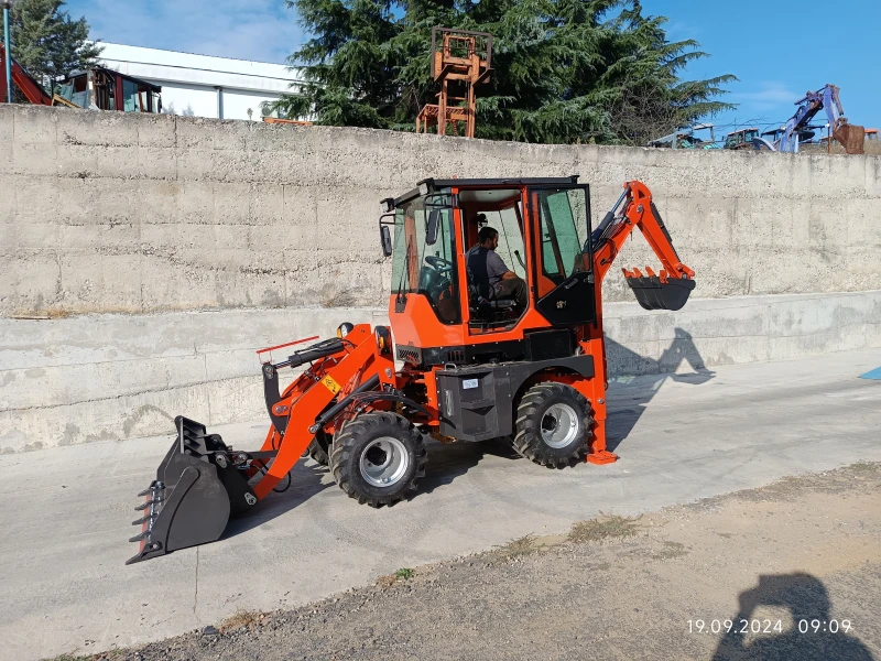 Други специализирани машини Komatsu комбиниран багер, снимка 7 - Индустриална техника - 47289134