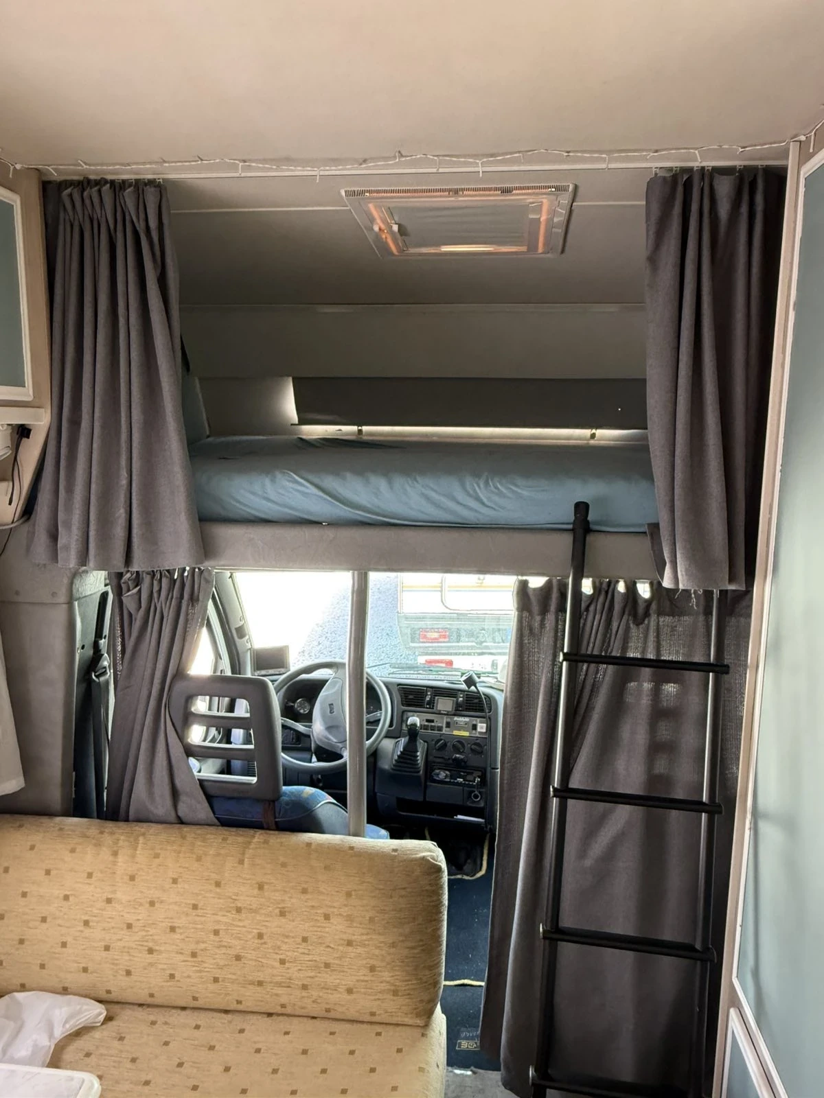 Кемпер Fiat Fiat ducato 2.8tdi 128hp, снимка 17 - Каравани и кемпери - 54988872