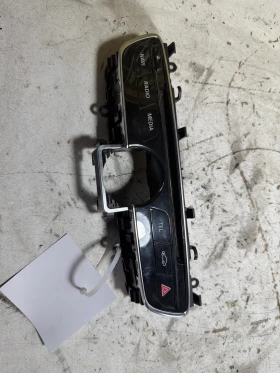 ����� �� �������� �� ������� A2059052701 �������� � 250 