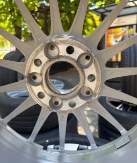 Гуми с джанти Yokohama 285/35R18, снимка 2