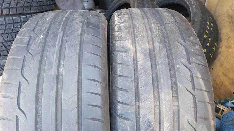 Гуми Летни 245/45R19, снимка 1 - Гуми и джанти - 28561619