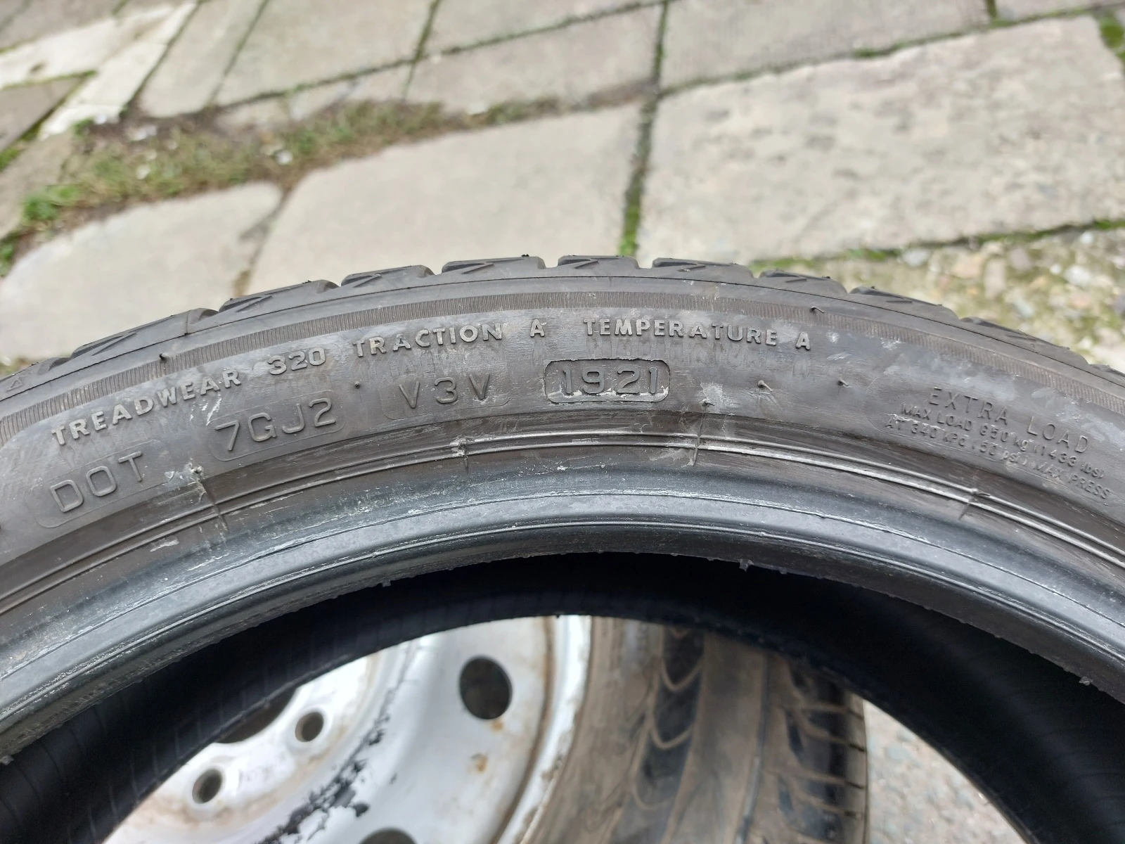 ���� 225/40R19 | Mobile.bg � ����������� 7