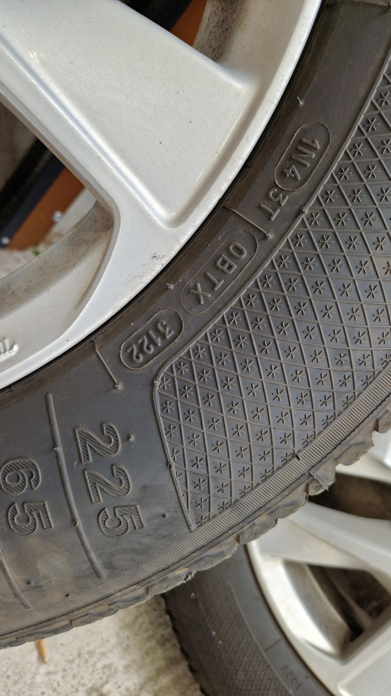 ���� � ������ 225/65R17 �� Honda Cr-v | Mobile.bg � ����������� 6