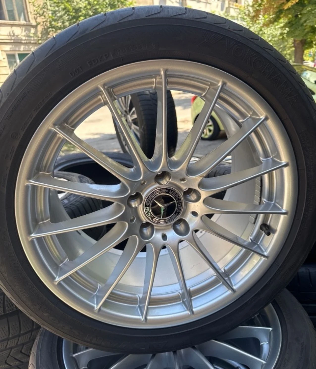 Гуми с джанти Yokohama 285/35R18