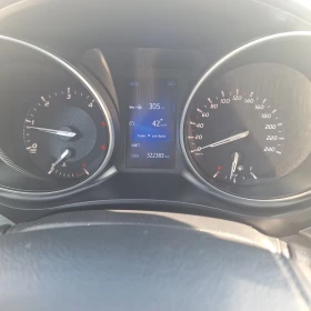 Toyota Avensis, снимка 9