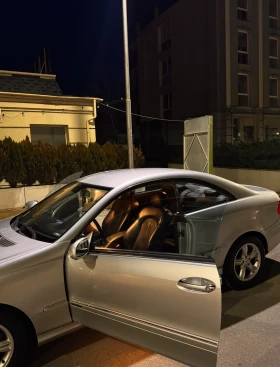 Mercedes-Benz CLK, снимка 1