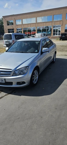Mercedes-Benz C 200, снимка 4