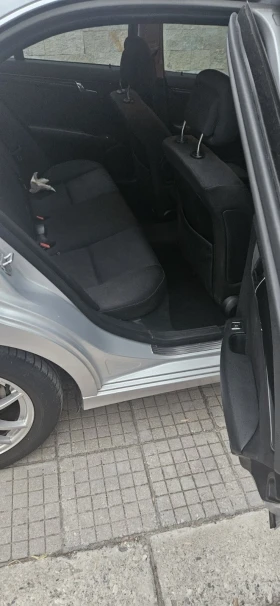 Mercedes-Benz C 200, снимка 9