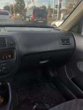 Honda Civic 1.4is, снимка 6