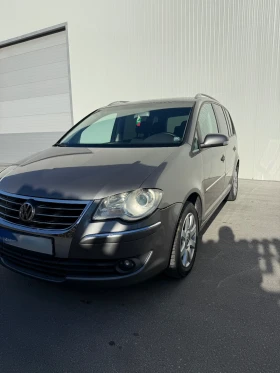 VW Touran 6+ 1 DSG Facelift, снимка 2