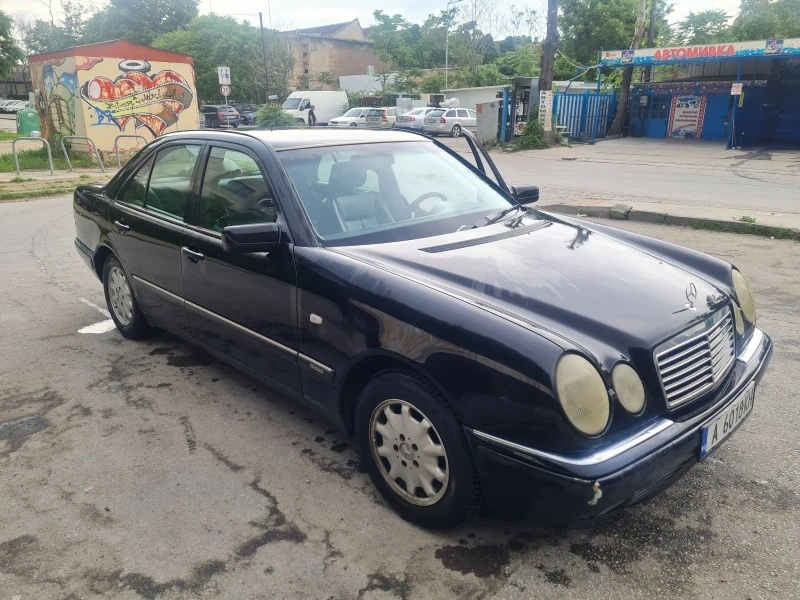 Mercedes-Benz E 200 W210, снимка 2 - Автомобили и джипове - 46777288