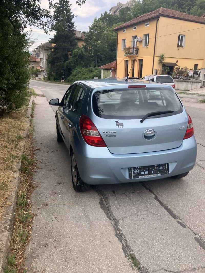 Hyundai I20 1.3, снимка 4 - Автомобили и джипове - 46701342