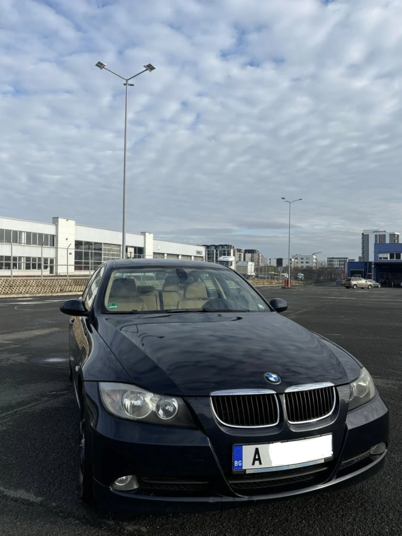 BMW 320, снимка 4 - Автомобили и джипове - 48726339