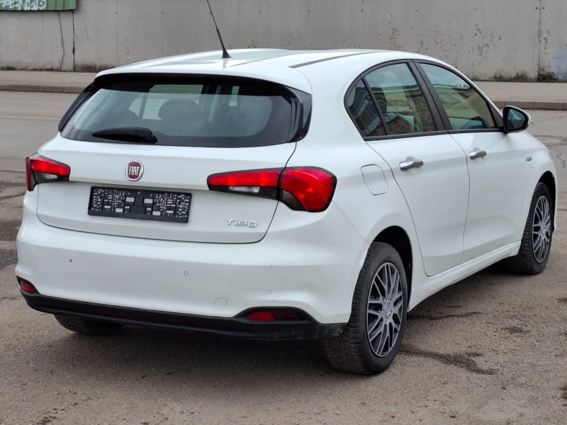 Fiat Tipo 1.6d / 120к.с., снимка 4 - Автомобили и джипове - 49284654