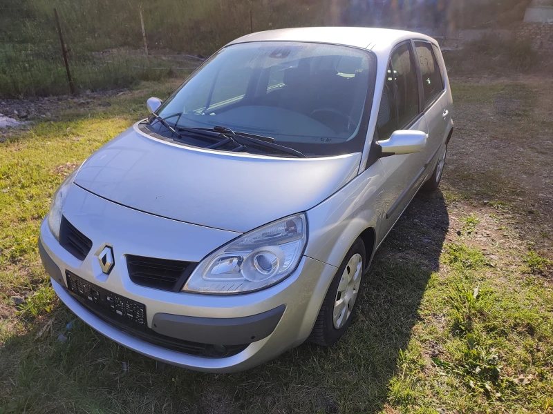 Renault Scenic, снимка 1 - Автомобили и джипове - 49349616