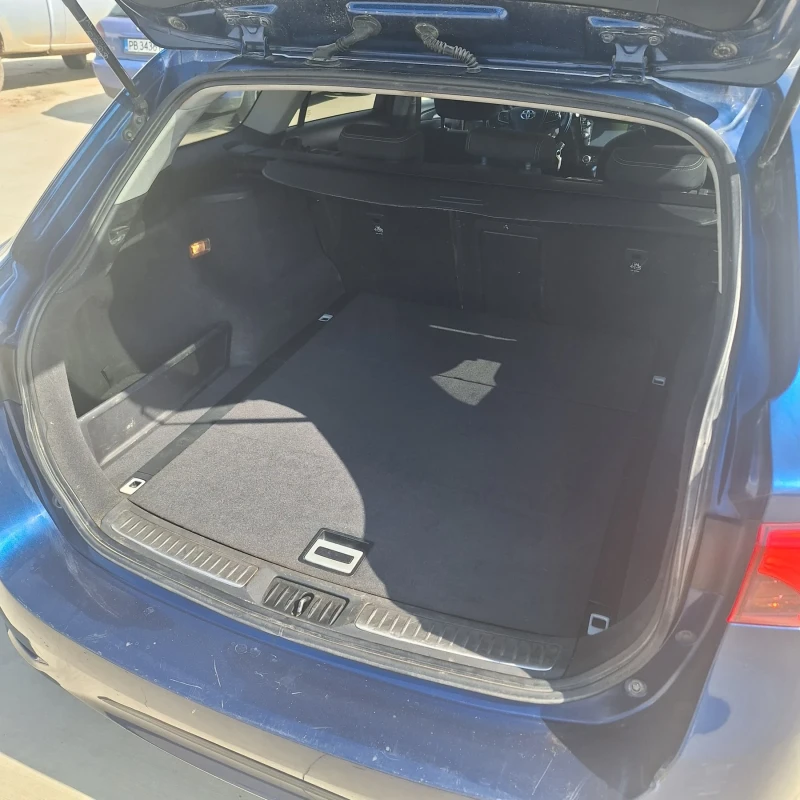 Toyota Avensis, снимка 6 - Автомобили и джипове - 51291869