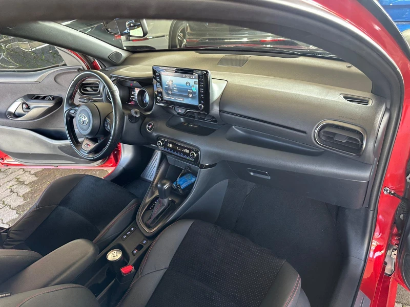 Toyota Yaris GR, снимка 11 - Автомобили и джипове - 52702092