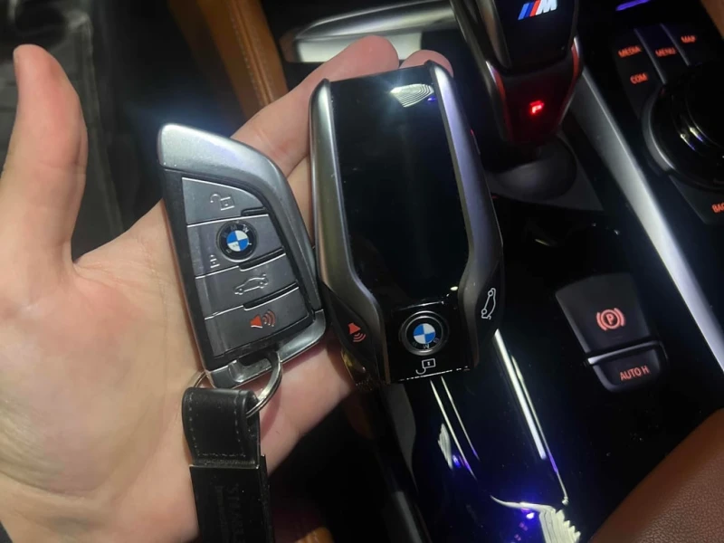 BMW M5 * Sedan * CARFAX * БЕЗ ПЪРВОНАЧАЛНА ВНОСКА, снимка 10 - Автомобили и джипове - 52866821