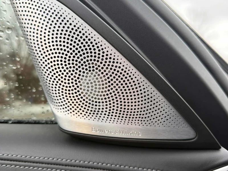 BMW M5 * Sedan * CARFAX * БЕЗ ПЪРВОНАЧАЛНА ВНОСКА, снимка 13 - Автомобили и джипове - 52866821