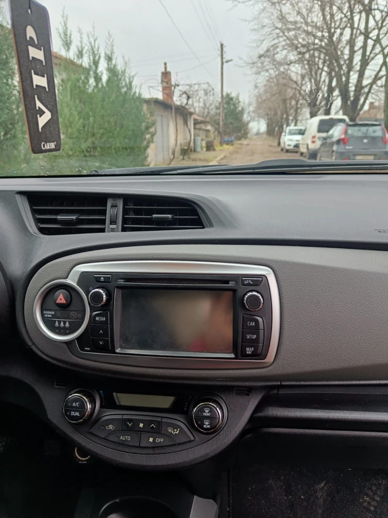 Toyota Yaris, снимка 2 - Автомобили и джипове - 53212841