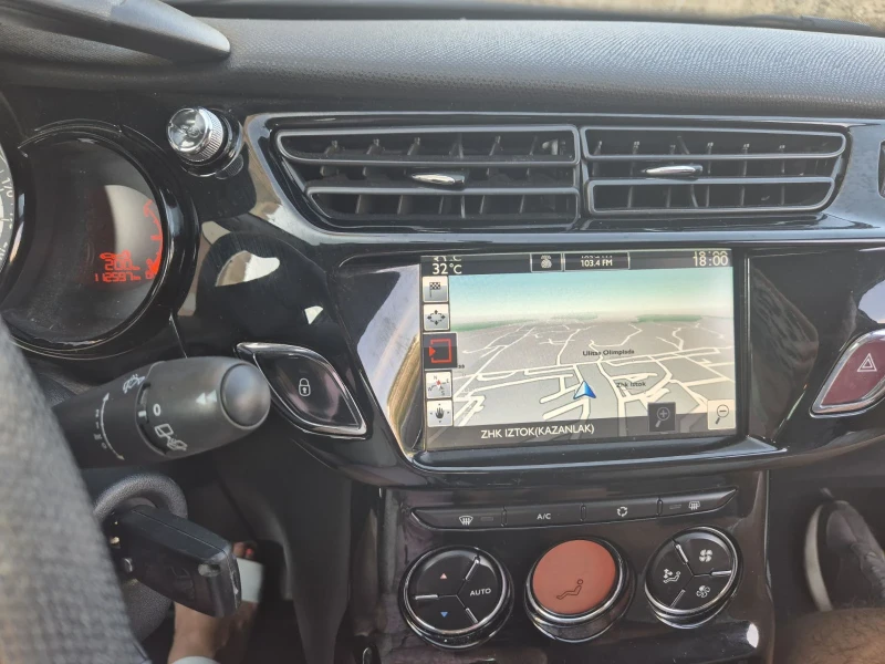 Citroen C3 C3, снимка 8 - Автомобили и джипове - 53223389