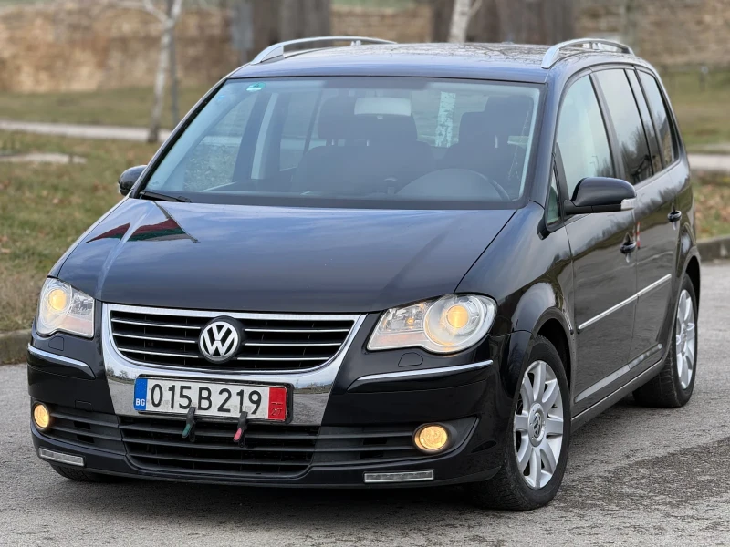 VW Touran 2.0TDI AVTOMAT, снимка 2 - Автомобили и джипове - 53310661
