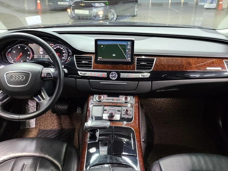 Audi A8 3.0 TDI Quattro| 258к.с.| ВКЛ.ТЕХНОТЕСТ, снимка 9 - Автомобили и джипове - 55687771