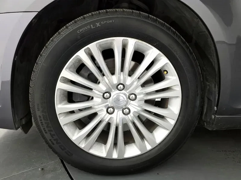 Chrysler 300c 3.6 AWD - САМО 30% АВАНС, снимка 5 - Автомобили и джипове - 56251079