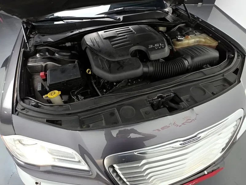 Chrysler 300c 3.6 AWD - САМО 30% АВАНС, снимка 6 - Автомобили и джипове - 56251079