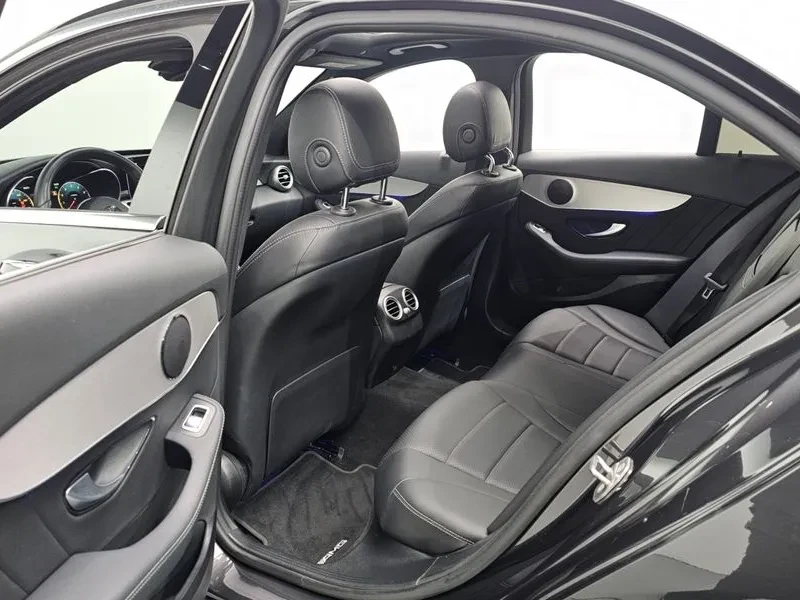 Mercedes-Benz C 200 AMG LINE, снимка 12 - Автомобили и джипове - 56353895
