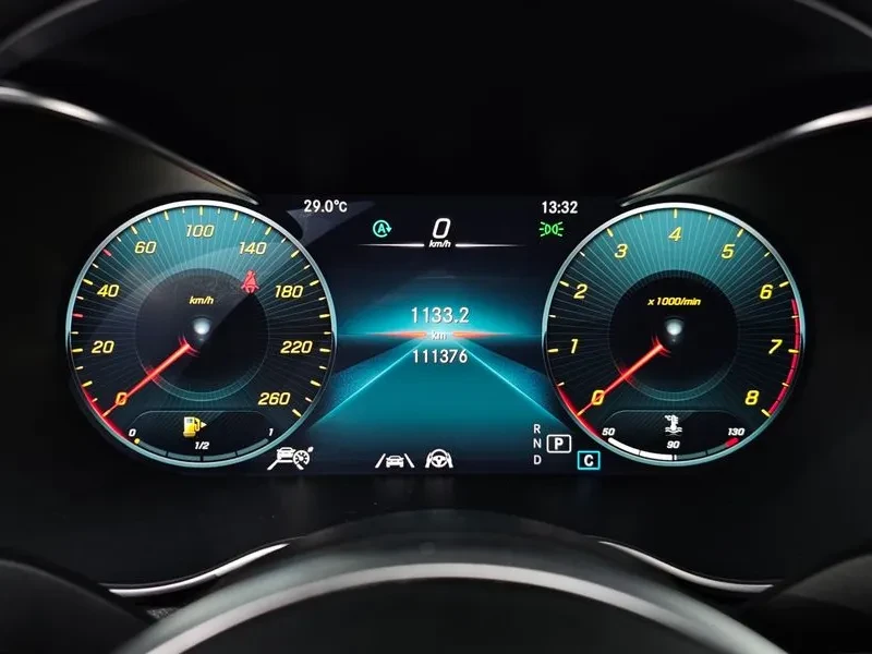 Mercedes-Benz C 200 AMG LINE, снимка 8 - Автомобили и джипове - 56353895