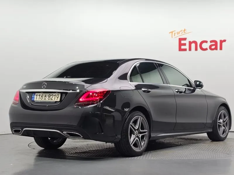 Mercedes-Benz C 200 AMG LINE, снимка 2 - Автомобили и джипове - 56353895