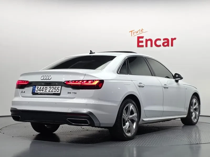 Audi A4 35 Tdi Premium, снимка 2 - Автомобили и джипове - 56515033