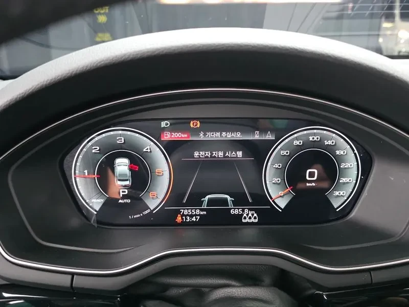 Audi A4 35 Tdi Premium, снимка 8 - Автомобили и джипове - 56515033