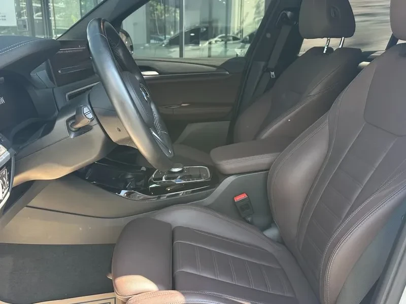 BMW iX3 ���� 30% ����� | Mobile.bg � ����������� 12