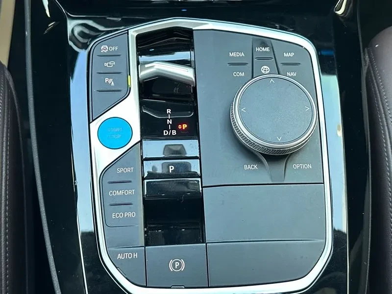 BMW iX3 ���� 30% ����� | Mobile.bg � ����������� 9