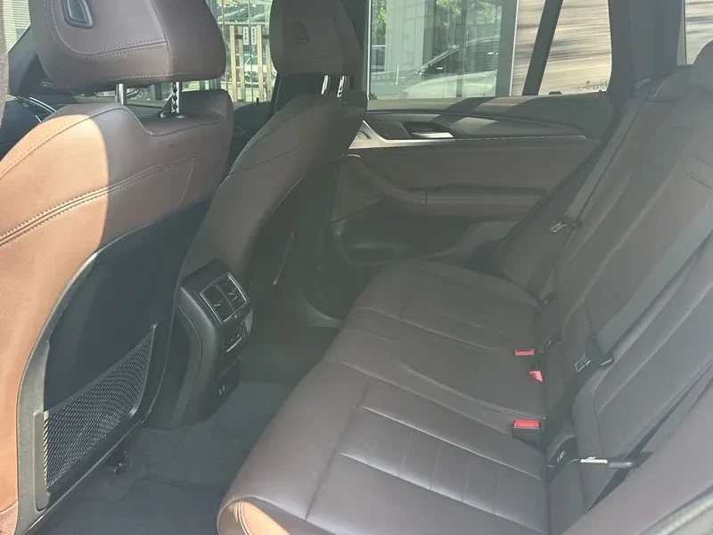 BMW iX3 ���� 30% ����� | Mobile.bg � ����������� 13