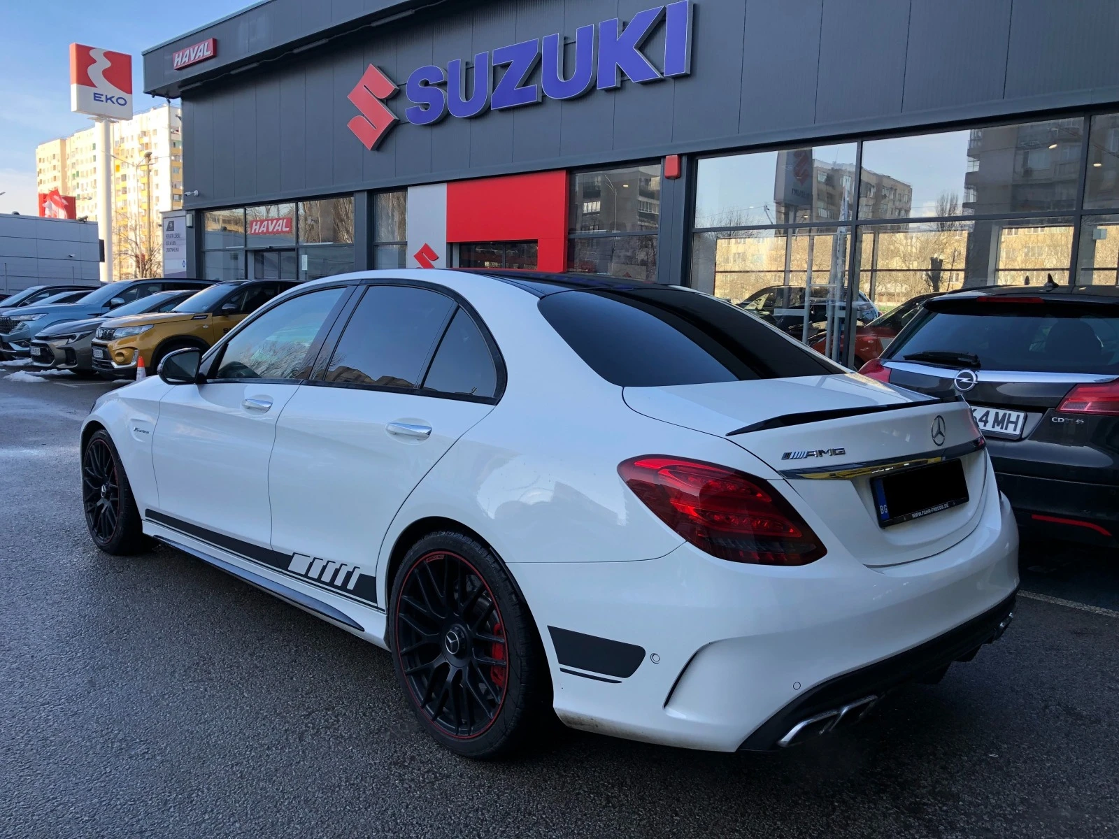 Mercedes-Benz C 63 AMG S EDITION 1 - изображение 3