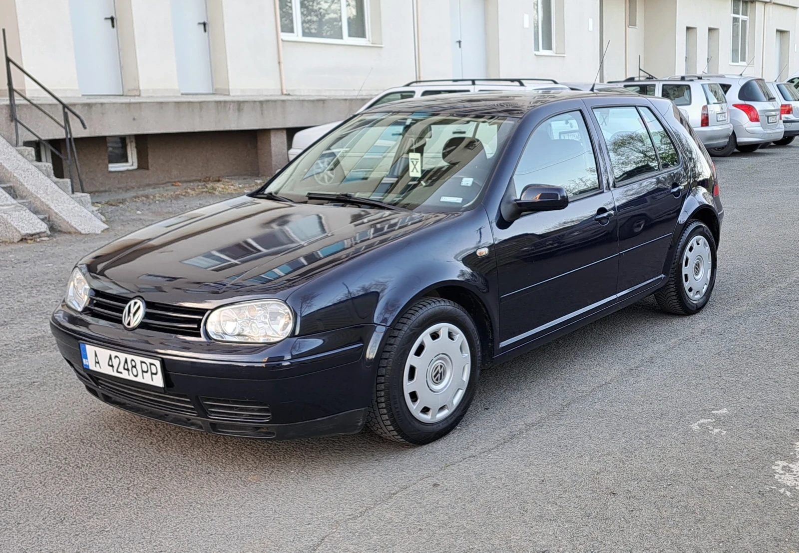 VW Golf 1.6SR/101/газ - изображение 2