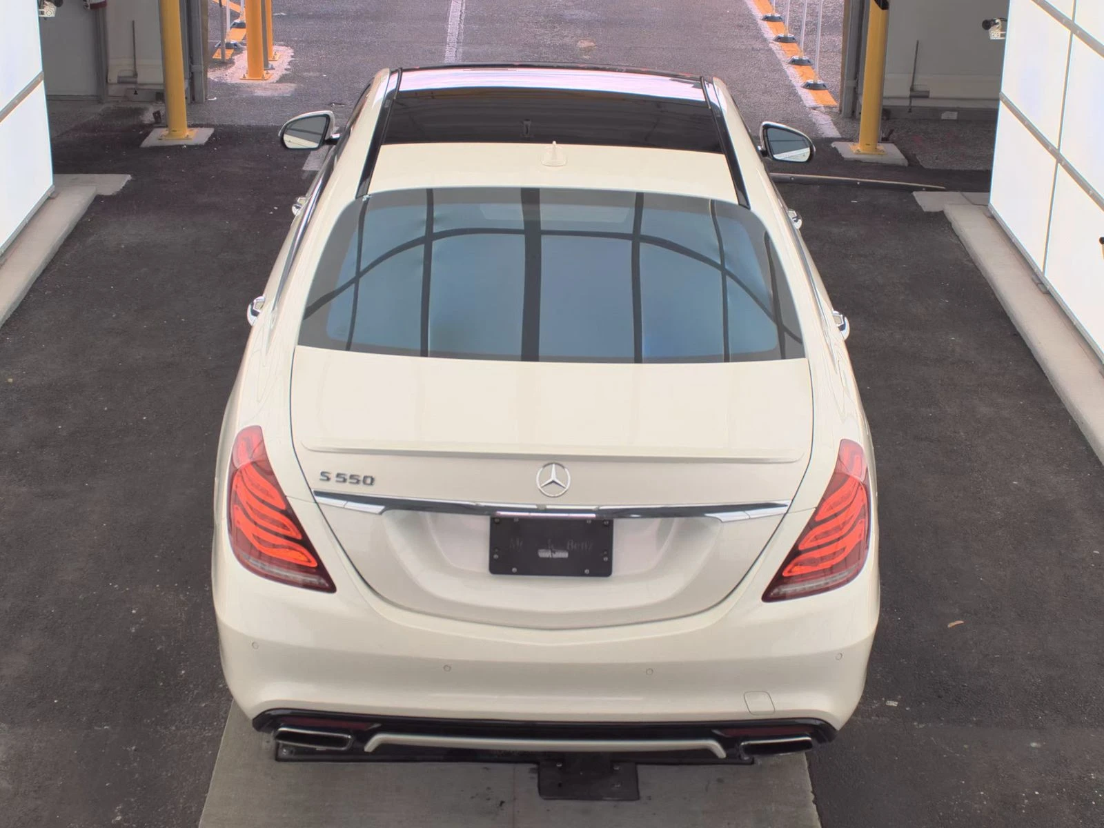 Mercedes-Benz S 550 AMG* DISTRO* BURMASTER* ОБДУХ* МАСАЖ* KEYLESS* 360 - изображение 4